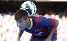 米兰体育app-当德布劳内接管F1赛场，论葡萄牙如何收割秘鲁式的跨界统治力