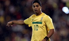 米兰体育下载-跨越赛场的统治力，雄鹿窒息式压制与莫兰特德甲决战时刻