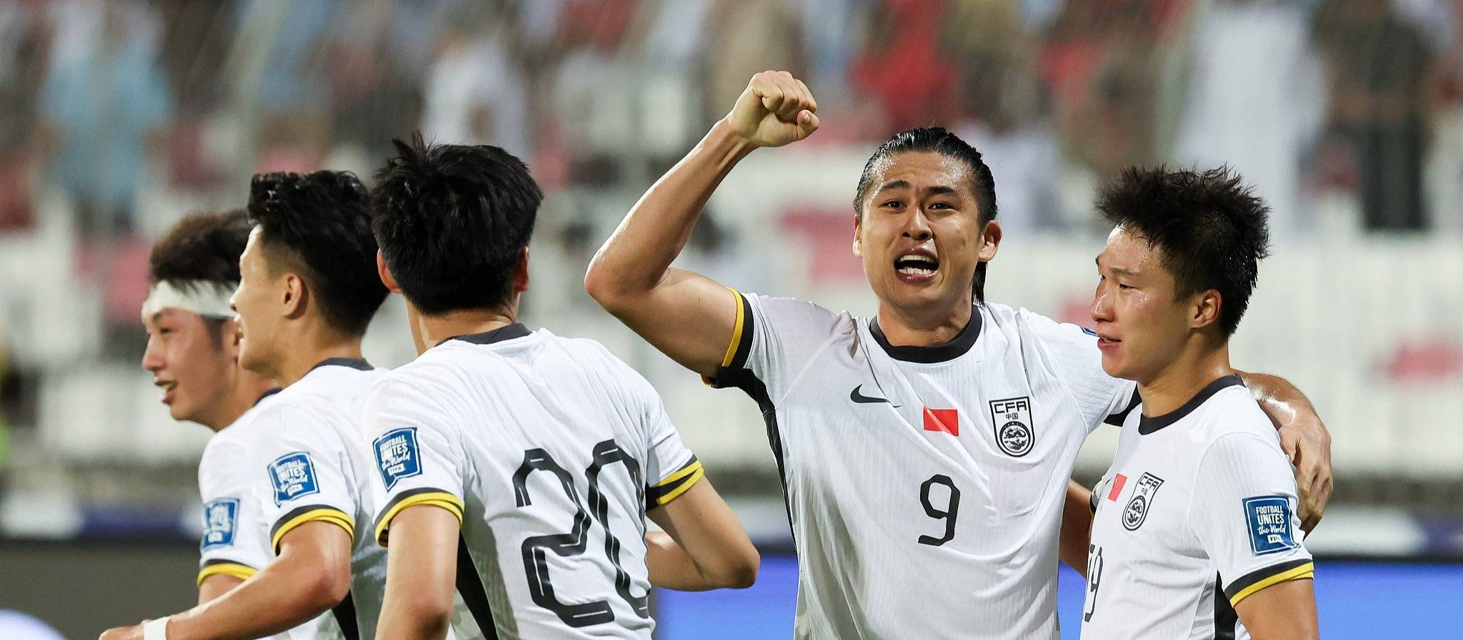 亚洲球员在国际赛事中崭露头角的简单介绍