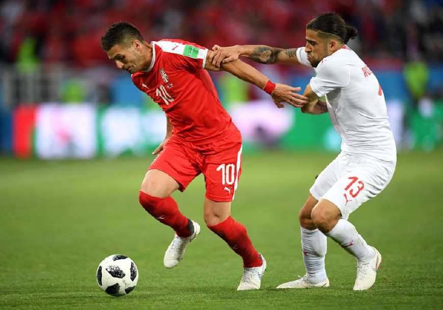 瑞典横扫丹麦，阿尔瓦雷斯扛起全队的简单介绍