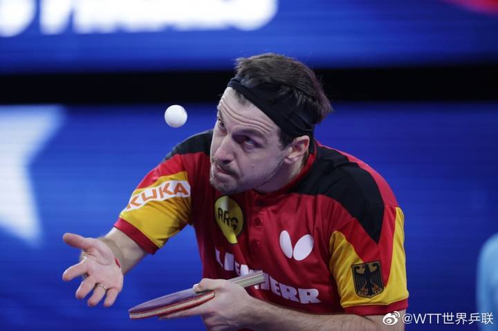 包含瑞典队轻取葡萄牙队，波尔刷新纪录的词条