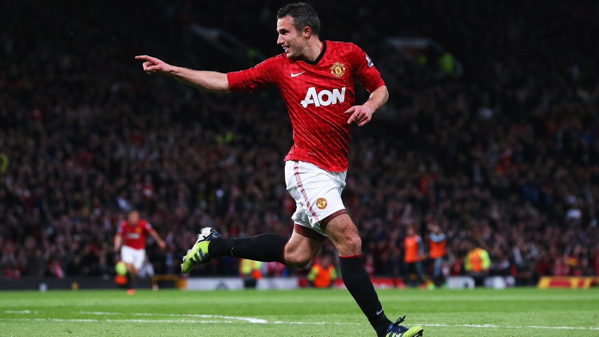 C罗末节接管比赛，尼斯节奏掌控中国，当东方智慧遇见绿茵场上的王者